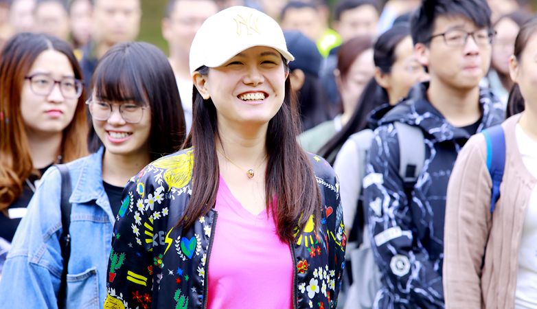 �N�ۈF���չ��Ӗ����-��I�N��